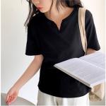 Áo thun nữ cổ xẻ cotton mềm mịn, phong cách Hàn Quốc, trẻ trung, dễ phối đồ, phù hợp đi học, đi chơi, dạo phố, tạo điểm nhấn cá tính cho outfit hàng ngày.