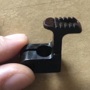 Chân vịt máy may viền nệm công nghiệp, piping presser foot chuyên dụng may dây viền nệm sofa đệm ghế, phụ kiện máy may công nghiệp tương thích Juki Brother Singer, thiết kế rãnh dẫn viền giúp đường may ổn định