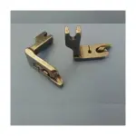Chân vịt xén 3/16 linh kiện thay thế cao cấp cho máy may công nghiệp, hỗ trợ đắc lực kỹ thuật may cuốn biên và xén mép vải tự động, chất liệu thép siêu bền, chịu nhiệt tốt, vận hành ổn định lâu dài, giúp tiết kiệm tối đa công sức cắt tỉa thủ công