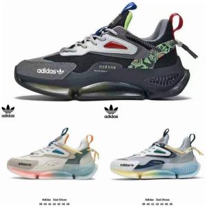 Giày thể thao cao cấp nữ, thiết kế thời trang ôm chân, chất liệu tổng hợp bền đẹp, màu sắc đa dạng, phong cách trẻ trung, thoáng khí, nhẹ nhàng, phù hợp đi học, đi chơi, tập gym, mang lại sự thoải mái và tự tin cho phái đẹp