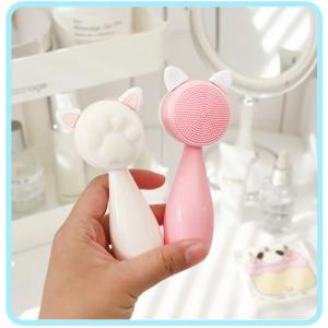 Cọ Massage Mặt 2 Đầu Tai Thỏ Siêu Dễ Thương, Thiết Kế Độc Đáo Với Lông Thỏ Mềm Mại Giúp Làm Sạch Sâu Da Mặt Hàng Ngày, Kích Thích Tuần Hoàn Máu Tăng Sắc Hồng Tự Nhiên, Giảm Nếp Nhăn Sớm Và Mang Lại Làn Da Mịn Màng Rạng Rỡ Cho Phụ Nữ Bận Rộn