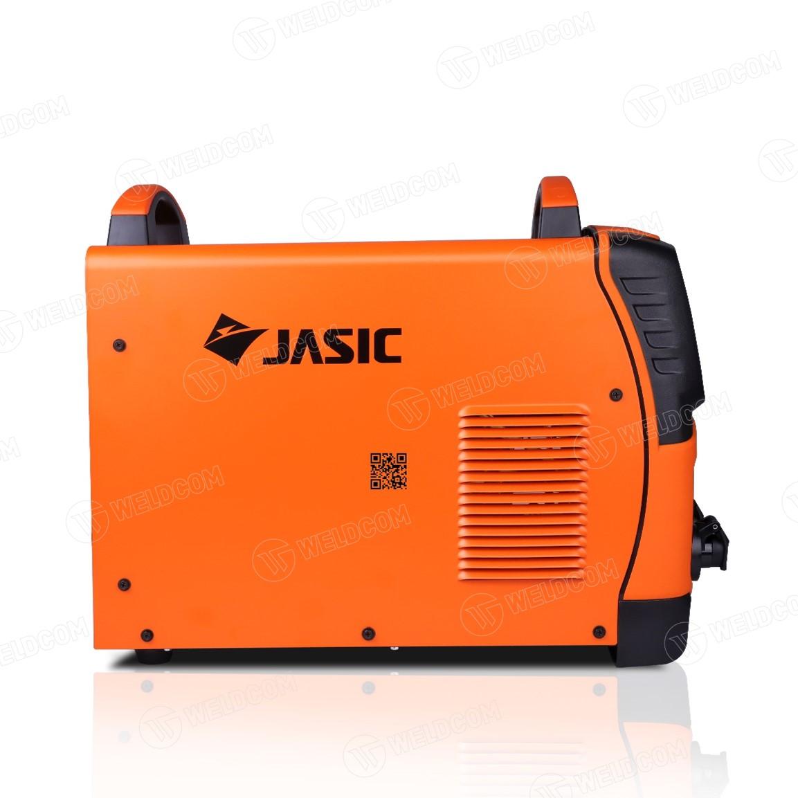 JASIC CUT100 L221 II (JET20) Máy cắt Plasma 3 pha 380V, khối lượng ~29kg, hiệu suất cao, thiết kế gọn chắc – phù hợp xưởng sản xuất, chế tạo thiết bị, đóng thùng ô tô & kết cấu thép, giúp tiết kiệm chi phí vận hành
