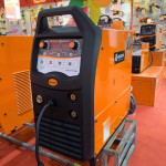 Máy Hàn MIG Nhôm Đầu Liền JASIC MIG-270 N249, Công Nghệ Inverter IGBT mạnh mẽ, chuyên hàn nhôm và thép nhẹ, dòng chỉnh linh hoạt, giúp mối hàn ngấu đều, tiết kiệm khí và cho hiệu suất vượt trội trong xưởng gia công nhôm