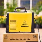 Máy Hàn Que Hồng Ký HKM200D 200A Digital Inverter Tiên Tiến, Hàn Que 2.6-4.0mm Mạnh Mẽ Liên Tục, Toàn Bộ Tính Năng Hot Start ARC Force Anti-Stick Chống Giật VRD, Mối Hàn Đẹp Chắc Chắn Ít Bắn Tóe, Thiết Kế Gọn 5.27kg Tiện Di Chuyển