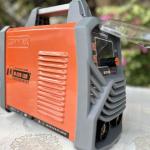 Máy Hàn Que Kenmax KM-220 LCD Inverter Tiên Tiến, Công Suất 6.8KVA Mạnh Mẽ, Hoạt Động Điện Yếu, Màn Hình LCD, Hoàn Hảo Hàn Vật Liệu Mỏng Inox