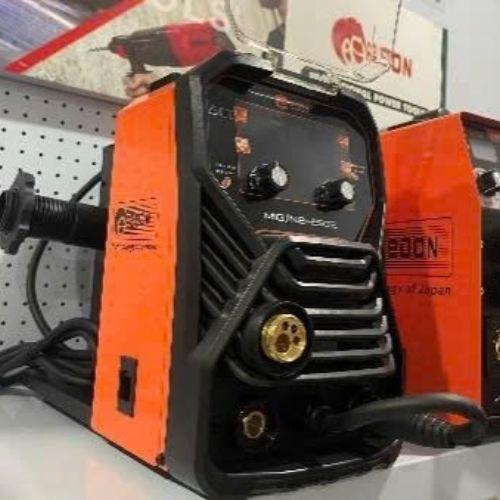 Máy hàn MIG NB-220E – tích hợp hàn MIG & hàn que, dòng 30-220A, que 20-180A, thiết kế đầu liền, điều khiển điện tử, vỏ chắc chắn & bền, tối ưu cho cửa hàng sửa chữa & xưởng cơ khí