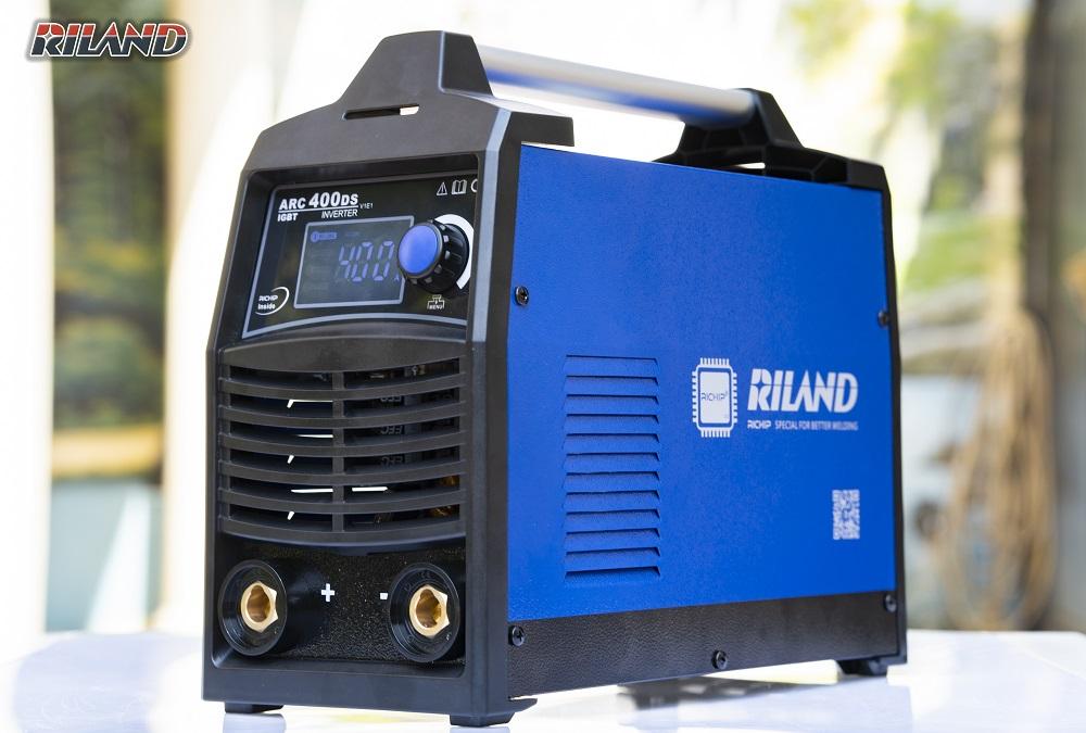 Máy Hàn Que RILAND ARC 400DS, Hàn Que Ø4mm, Inverter IGBT Công Nghệ Cao, 220V/380V, Hiệu Suất Nâng Cao, Chống Dính Que, Tiết Kiệm Điện