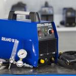 Máy hàn Riland WS 200S TIG & MMA 10-200A cho thợ cơ khí, hiệu suất cao, khởi hồ quang ấn tượng, màn hình LED hiển thị dòng hàn rõ rệt, tiết kiệm điện, mối hàn đẹp – lý tưởng cho xưởng và công trình