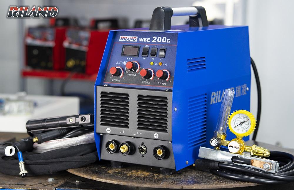 RILAND WSE 200G, máy hàn TIG AC/DC Mosfet, điều chỉnh dòng & độ rộng mối, hỗ trợ 2T/4T, trễ khí linh hoạt, tỷ lệ mồi hồ quang 99%, mánh tản nhiệt hiệu quả, mối hàn đẹp & ổn định