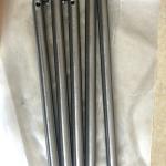 Trụ kim máy may viền nệm sewing machine needle bar, linh kiện máy may công nghiệp cho máy viền nệm mattress binding sewing machine, trục kim thép hợp kim độ chính xác cao giúp ổn định chuyển động kim trong may sofa nệm